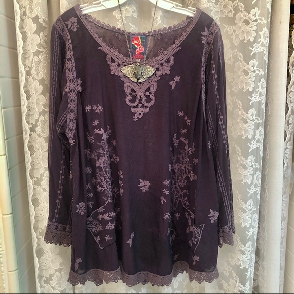 JOHNNY WAS * NWOT Eggplant Purple/Lilac Embroidered Top with Pockets - Picture 1 of 5